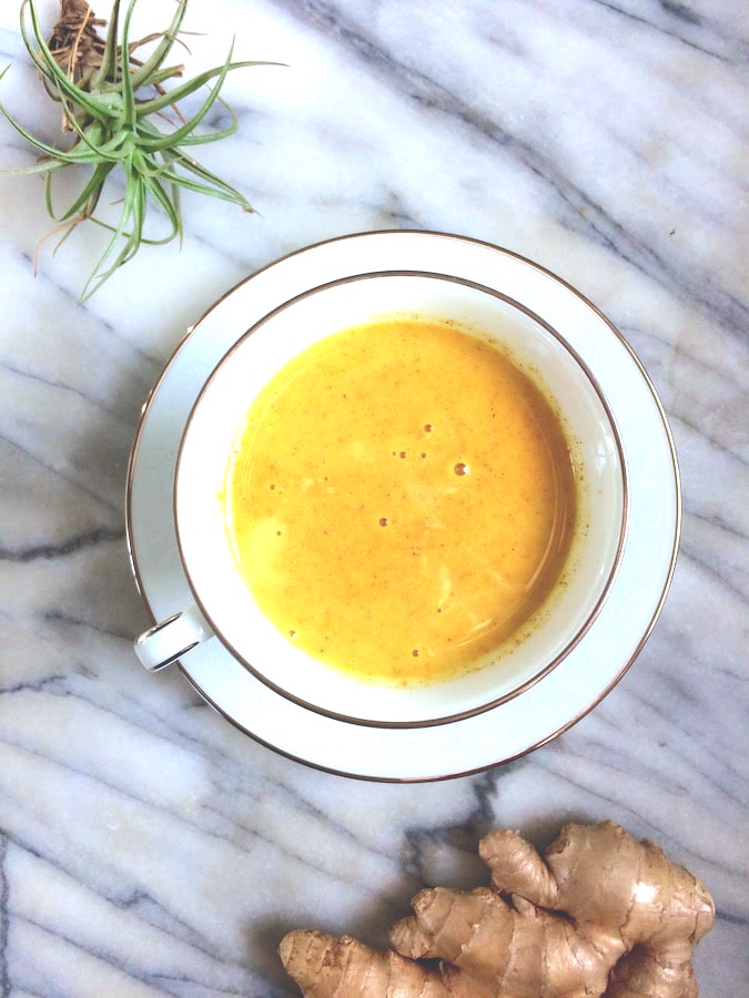 Golden Milk Latte (aka Turmeric Tea) -- an anti-inflammatory, healing elixir that can be made in 5 minutes!