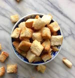 These homemade croutons are great for adding to salads, soups, or for grinding up to make your own breadcrumbs. #allergyfriendly #vegan | flavorpalooza.com